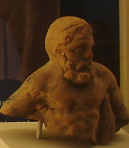 Герой Эллады. Вавилония. (3 -1 век до н.э.) Берлин Музейный остров. Фото Лимарева В.Н. 